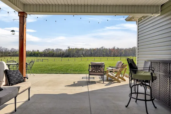 $379,900 | 132 10 Penny Road, Morrison, TN 37357