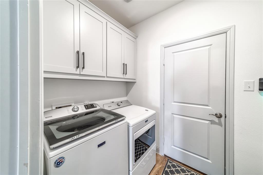 201 Brookview Drive Lavon, TX 75166 - Photo 19 of 33 a utility room with dryer and washer