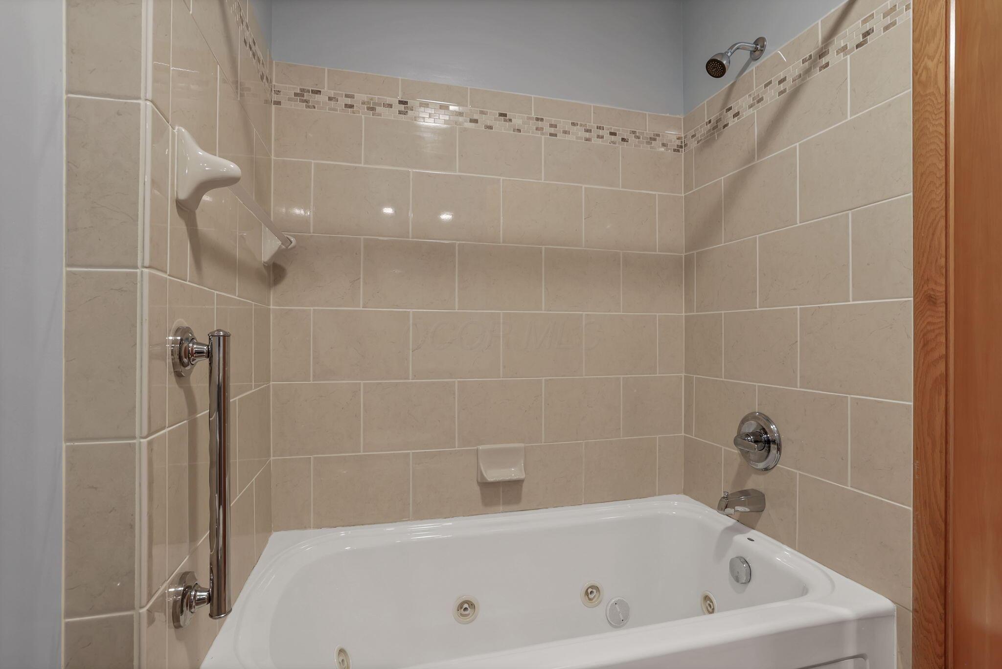 19 Kirby Road Southeast Heath, OH 43056 - Photo 27 of 58 29-web-or-mls-0V3A1847