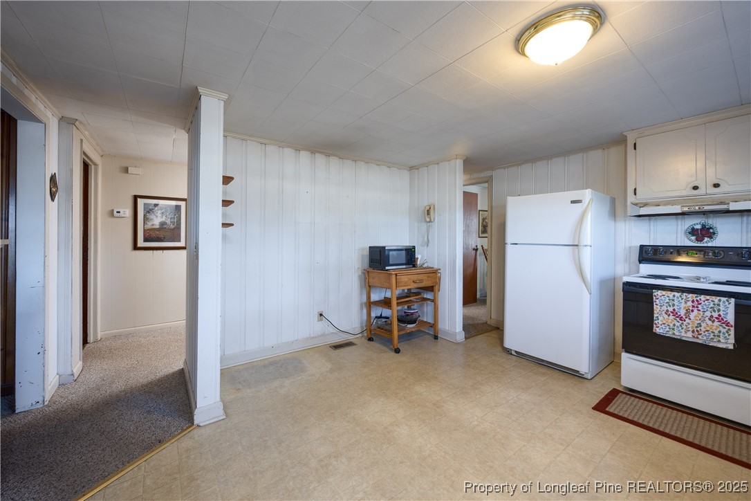 2907 Sivertsen Road Autryville, NC 28318 - Photo 13 of 23