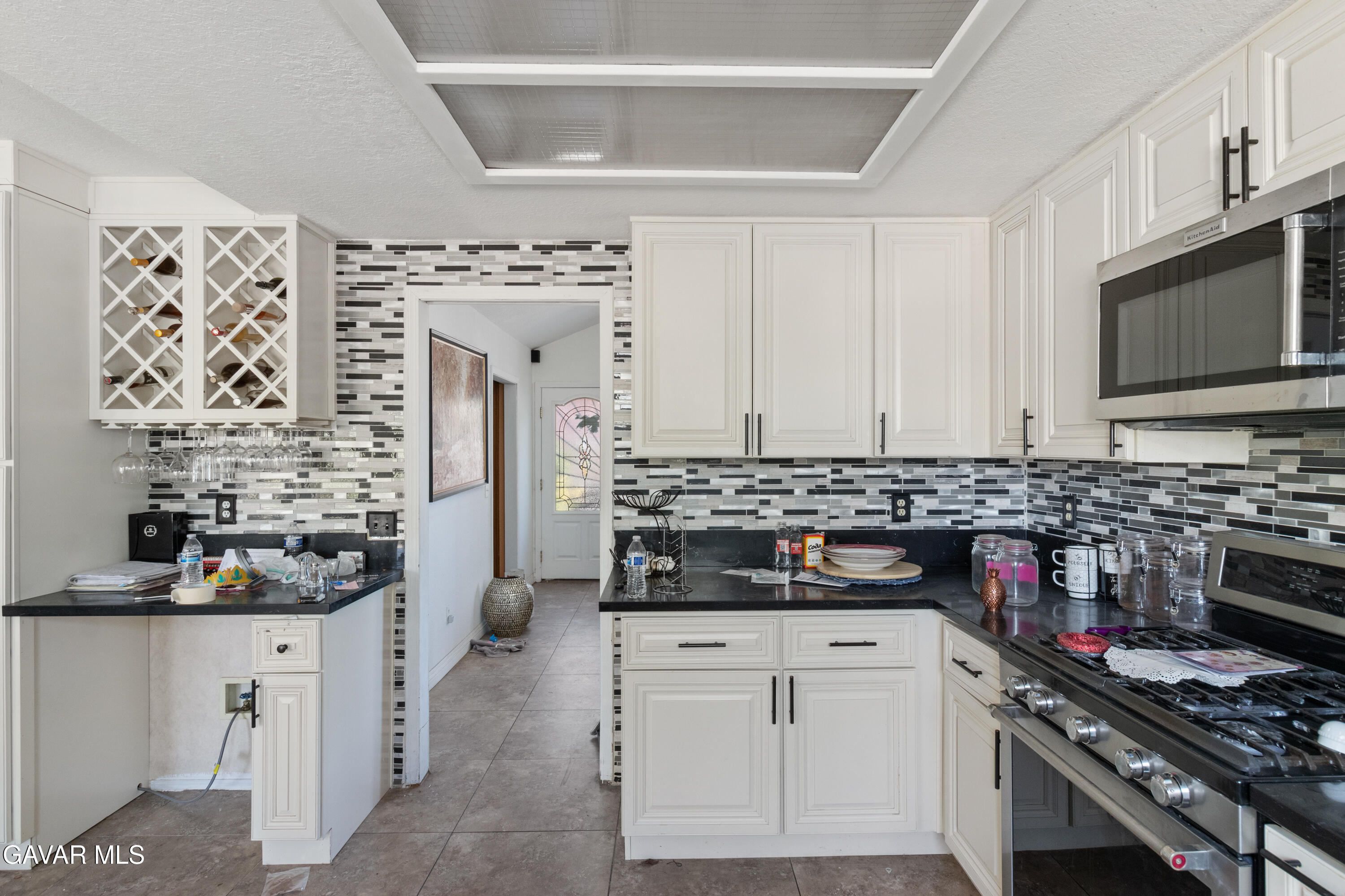 3735 Paula Lancaster, CA 93535 - Photo 22 of 54 Kitchen-6