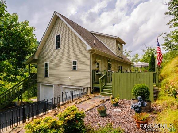 151 Saw Branch Road Candler, NC 28715 - Photo 3 of 24 Gallery Image 3