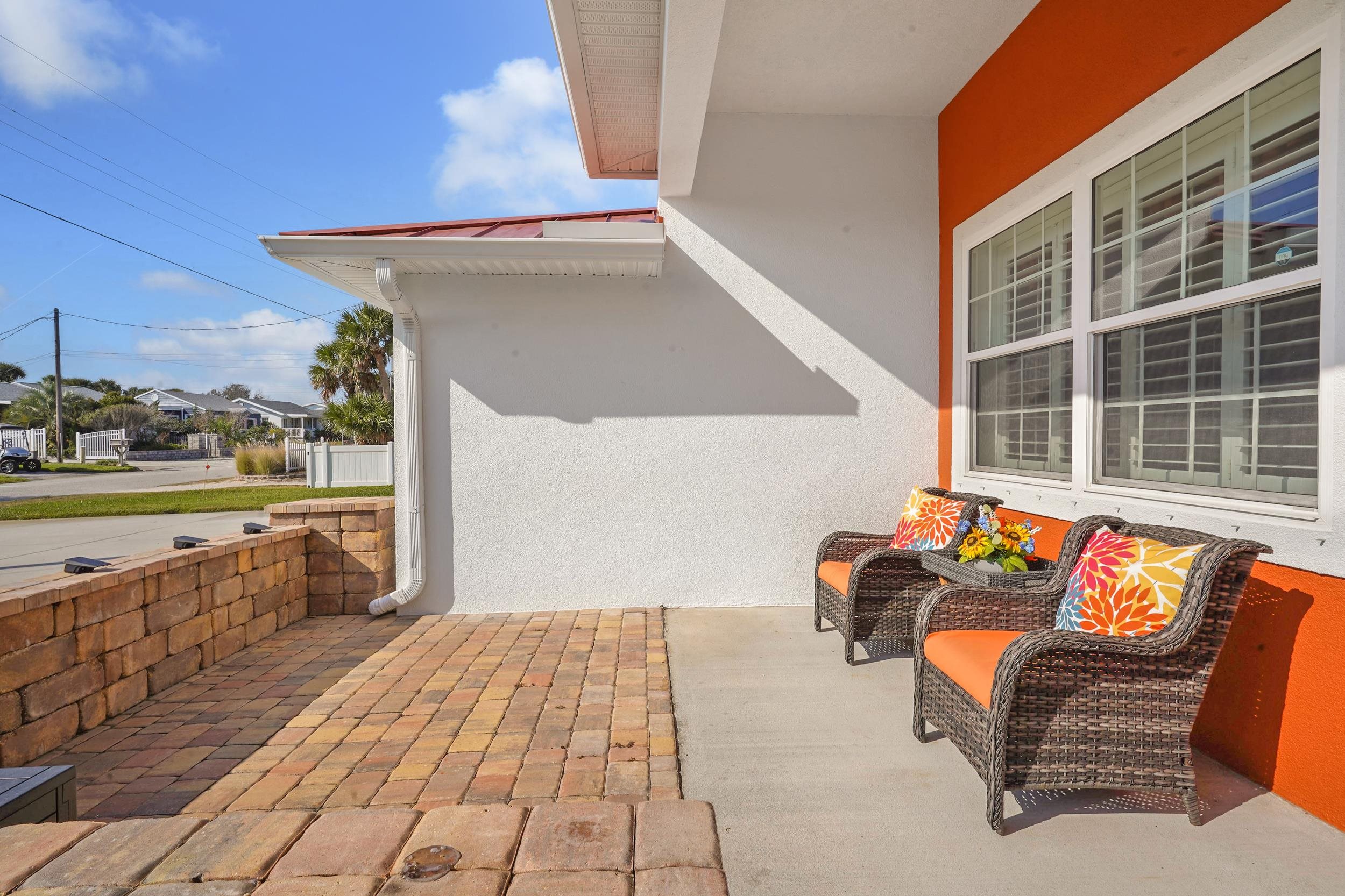 121 Harrison Road Daytona Beach, FL 32118 - Photo 5 of 48 a balcony with furniture and city view