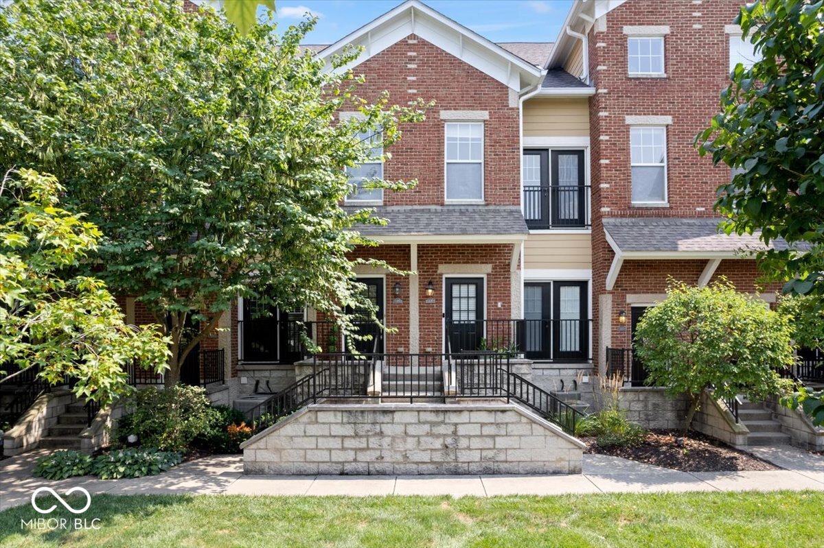 1117 Reserve Way Indianapolis, IN 46220 - Photo 1 of 30