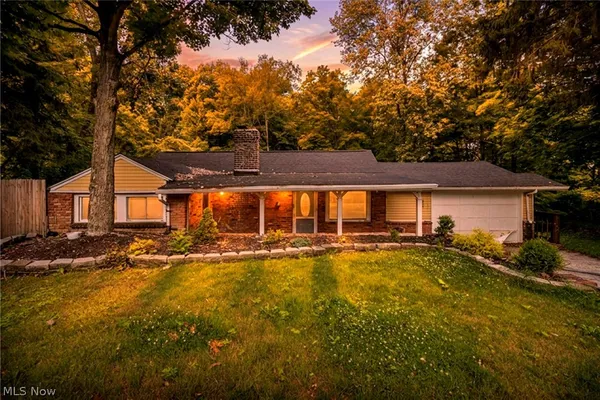 $200,000 | 7218 Grove Avenue, Bedford, OH 44146