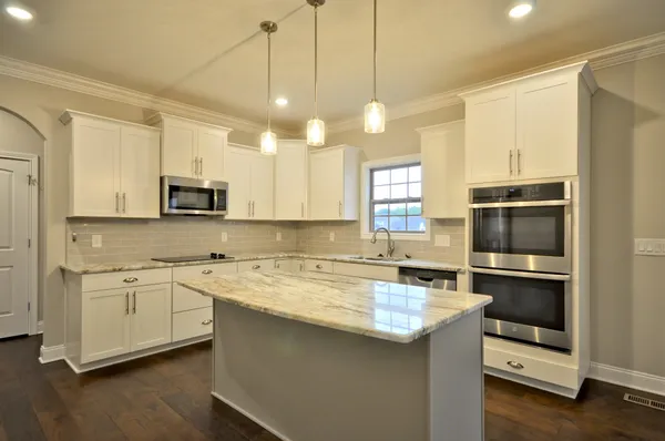 $3,070 | 1332 Juniper Pass, Clarksville, TN 37043