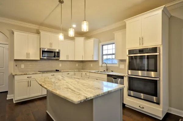 $3,070 | 1332 Juniper Pass, Clarksville, TN 37043