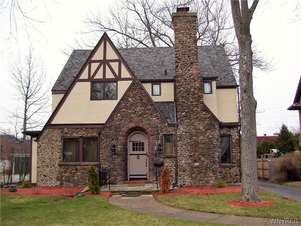 210 Doncaster Road Tonawanda, NY 14217 - Photo 1 of 1