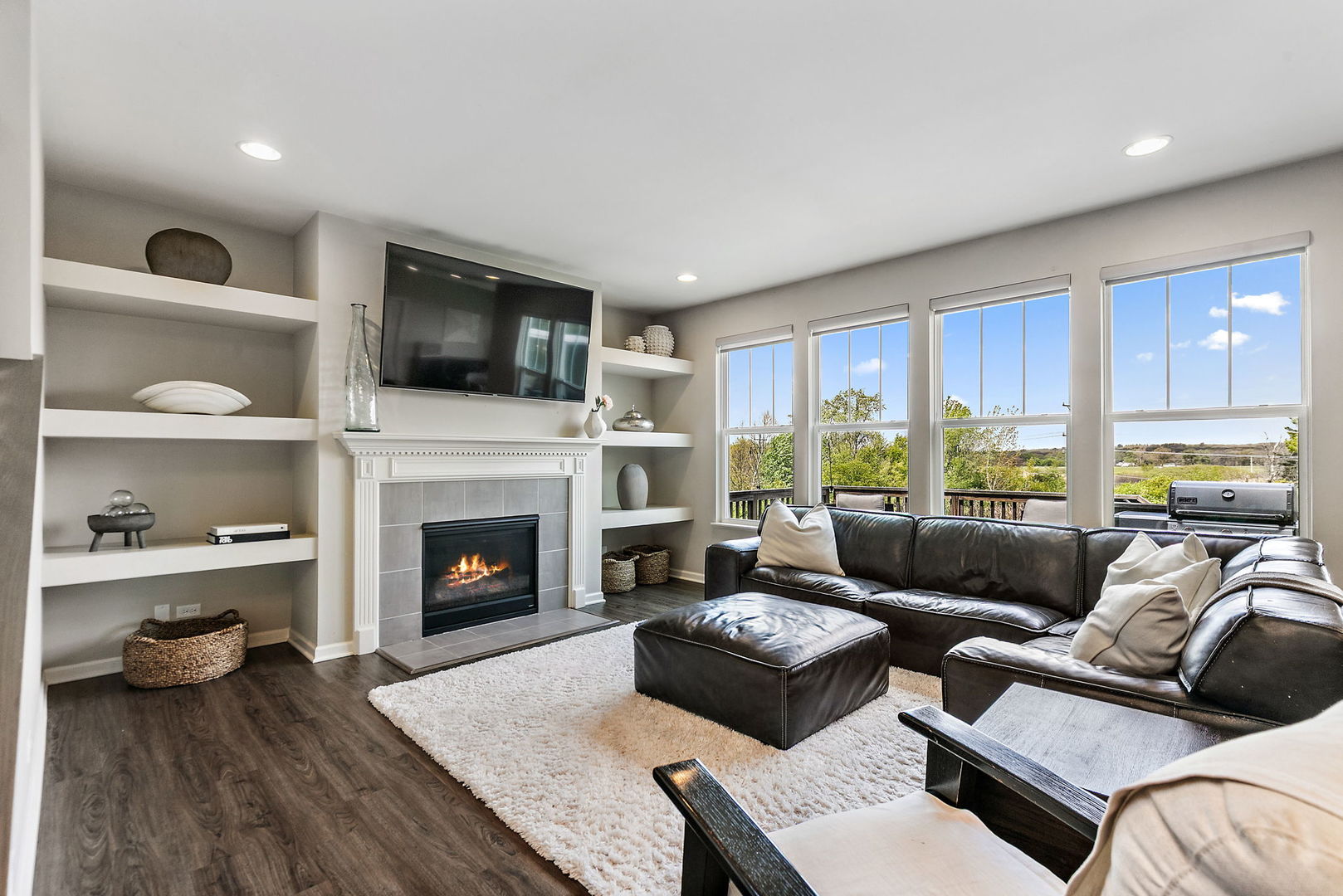 380 Hamilton Road St. Charles, IL 60175 - Photo 11 of 45 Gallery Image 11