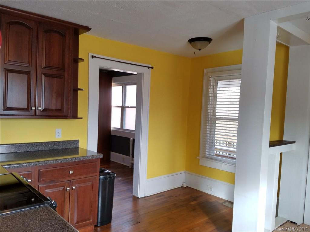 52 Ridgelawn Road Asheville, NC 28806 - Photo 11 of 24 Gallery Image 11