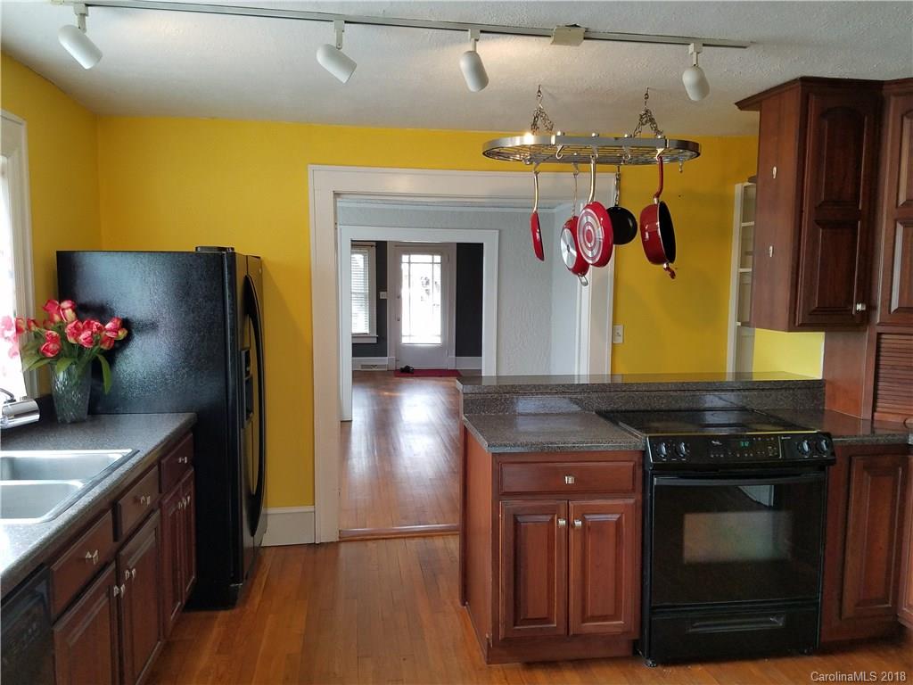 52 Ridgelawn Road Asheville, NC 28806 - Photo 13 of 24 Gallery Image 13