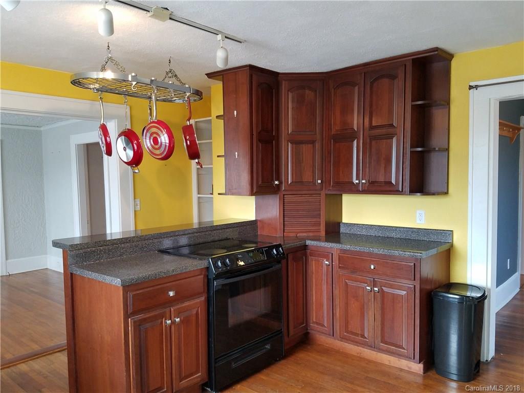 52 Ridgelawn Road Asheville, NC 28806 - Photo 14 of 24 Gallery Image 14
