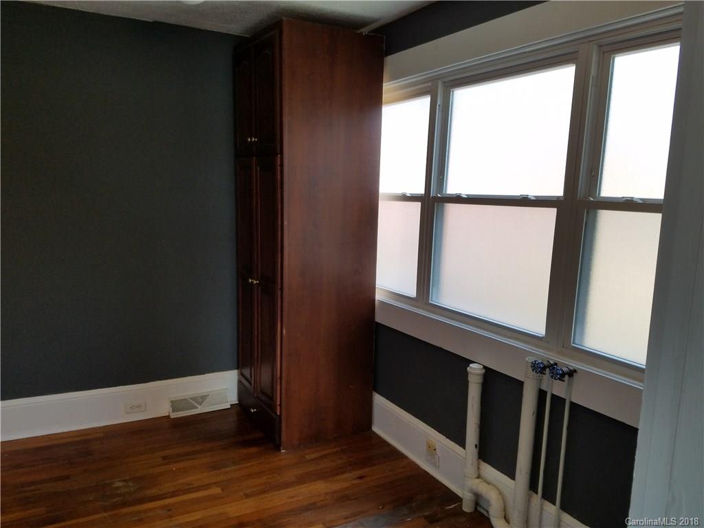 52 Ridgelawn Road Asheville, NC 28806 - Photo 15 of 24 Gallery Image 15