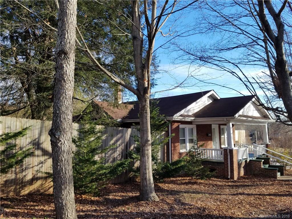 52 Ridgelawn Road Asheville, NC 28806 - Photo 3 of 24 Gallery Image 3