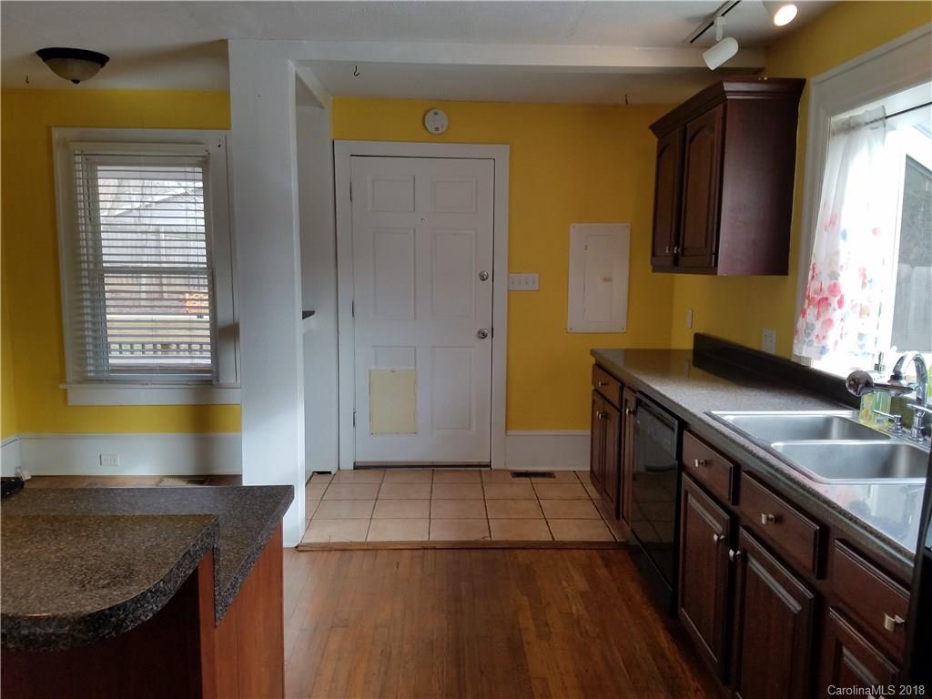 52 Ridgelawn Road Asheville, NC 28806 - Photo 10 of 24 Gallery Image 10
