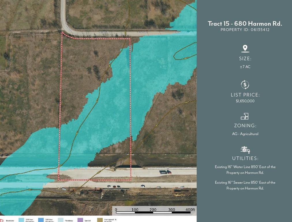 a view of a water fountain