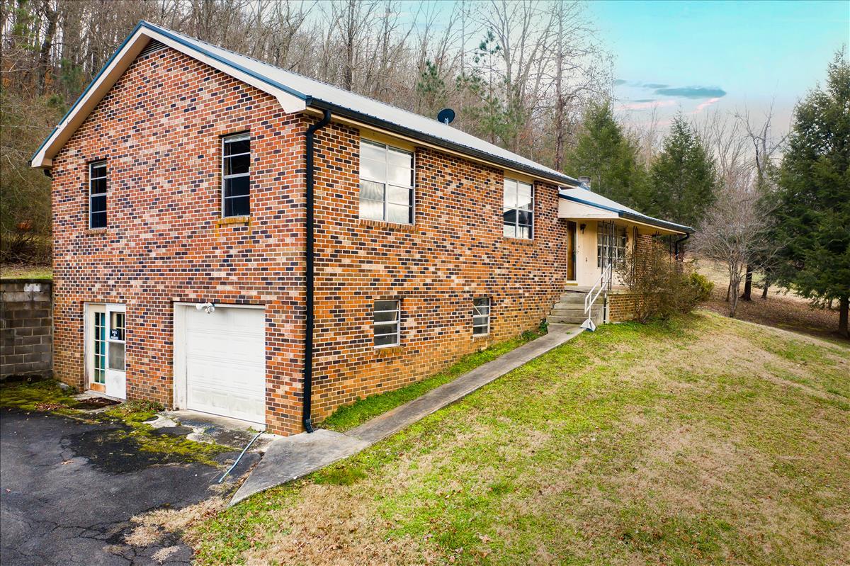 419 Lower River Road Decatur, TN 37322 - Photo 3 of 20 419-Lower-River-Rd-Decatur-TN-4