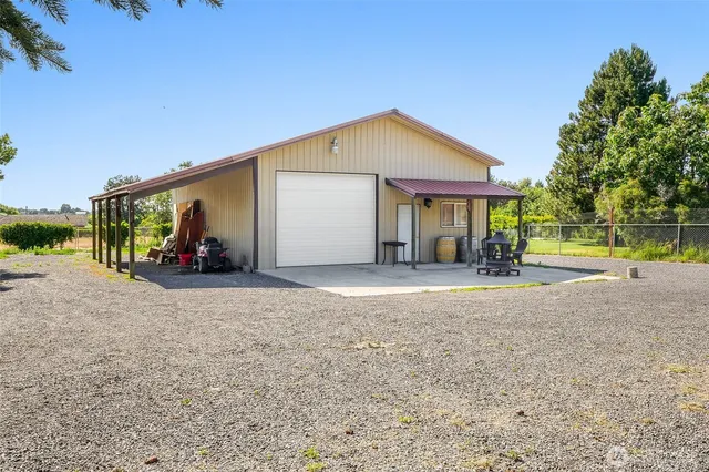 $685,000 | 4814 Road M Street Northeast, Moses Lake, WA 98837