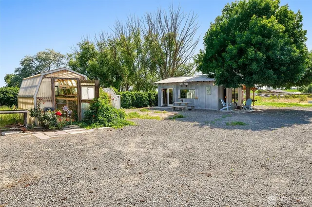 $685,000 | 4814 Road M Street Northeast, Moses Lake, WA 98837