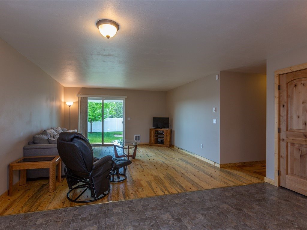 6510 Chumani Road Cheney, WA 99004 - Photo 7 of 20