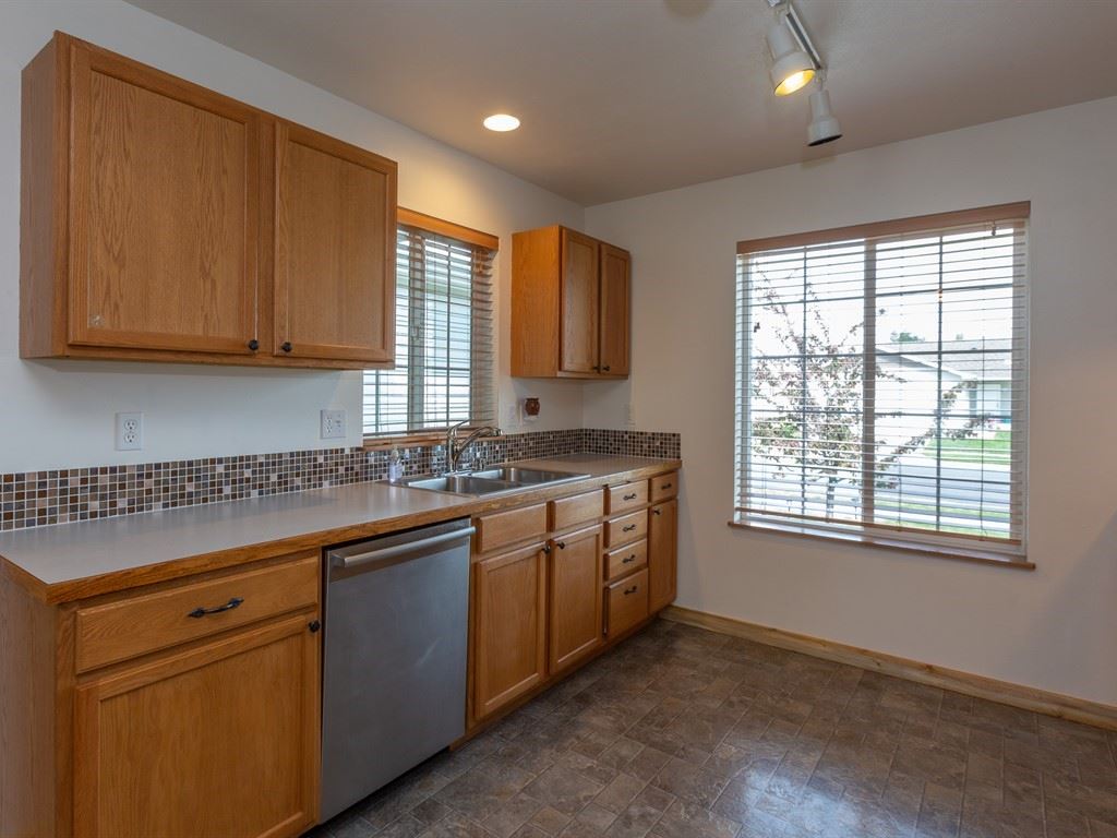 6510 Chumani Road Cheney, WA 99004 - Photo 9 of 20