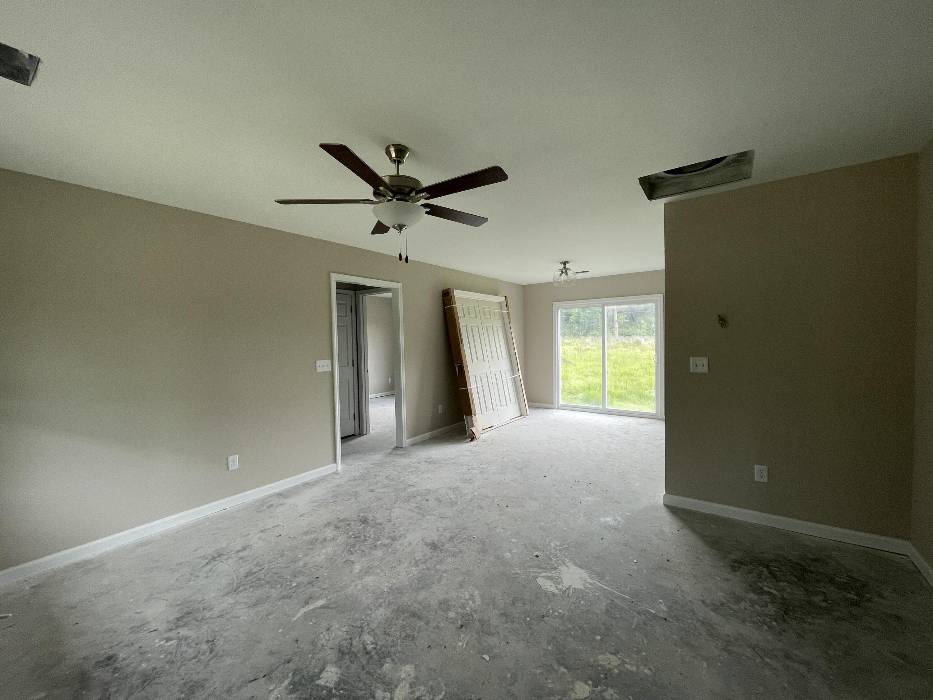 317 South Hampton Street Pinewood, SC 29125 - Photo 6 of 43