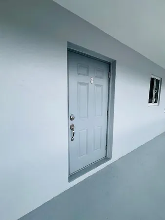 $2,500 | 206 Southeast 1st Avenue, Unit 8, Delray Beach, FL 33444