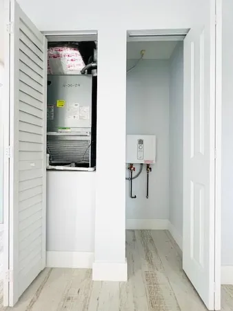 $2,500 | 206 Southeast 1st Avenue, Unit 8, Delray Beach, FL 33444