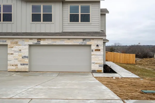 $1,625 | 1201 Garland Drive, Georgetown, TX 78626
