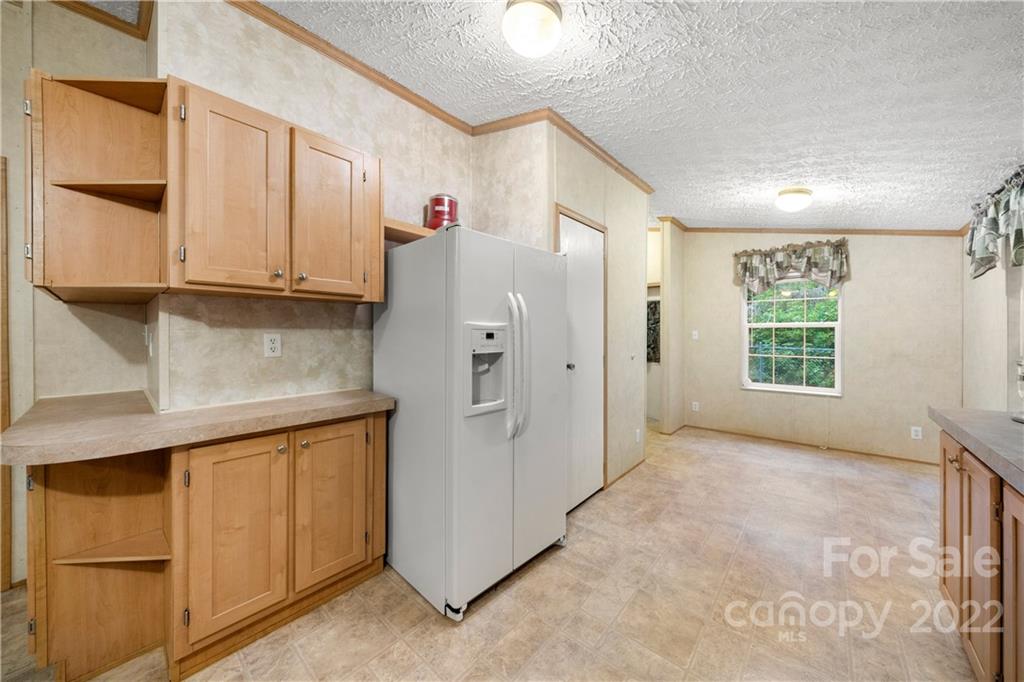 286 Woodfin Road Sylva, NC 28779 - Photo 24 of 31 Gallery Image 24