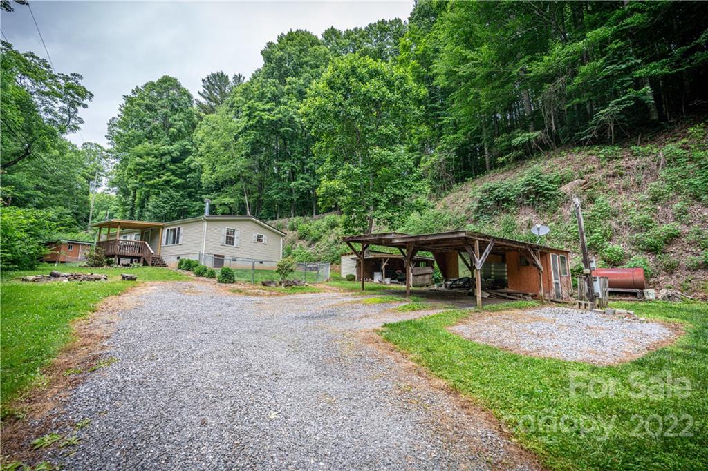 286 Woodfin Road Sylva, NC 28779 - Photo 7 of 31 Gallery Image 7
