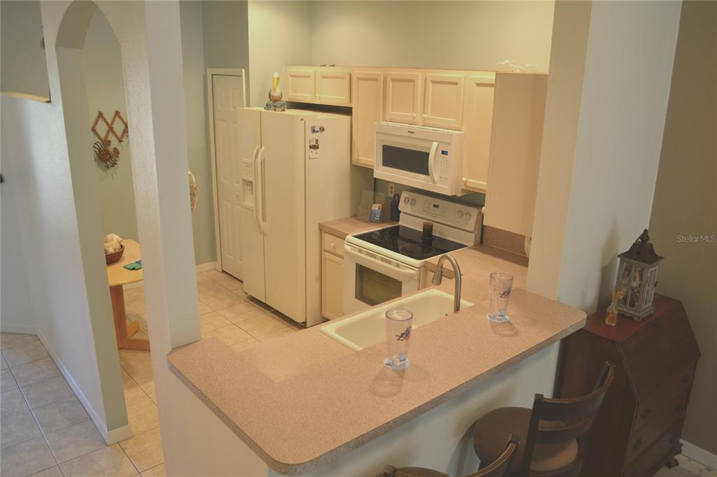 11135 Kapok Grand Circle Madeira Beach, FL 33708 - Photo 9 of 68