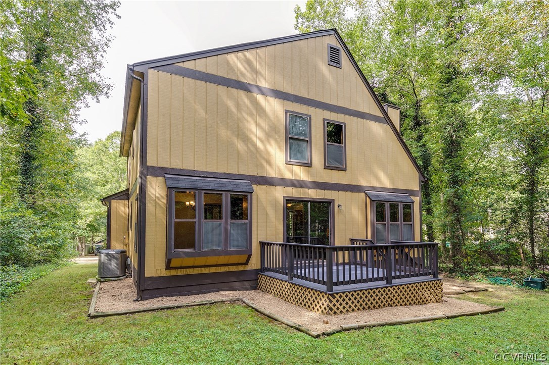 641 Greencastle Road Chesterfield, VA 23236 - Photo 2 of 27 Gallery Image 2