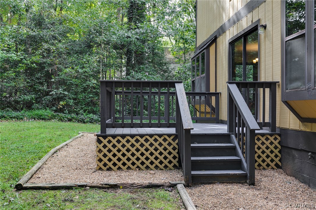 641 Greencastle Road Chesterfield, VA 23236 - Photo 3 of 27 Gallery Image 3