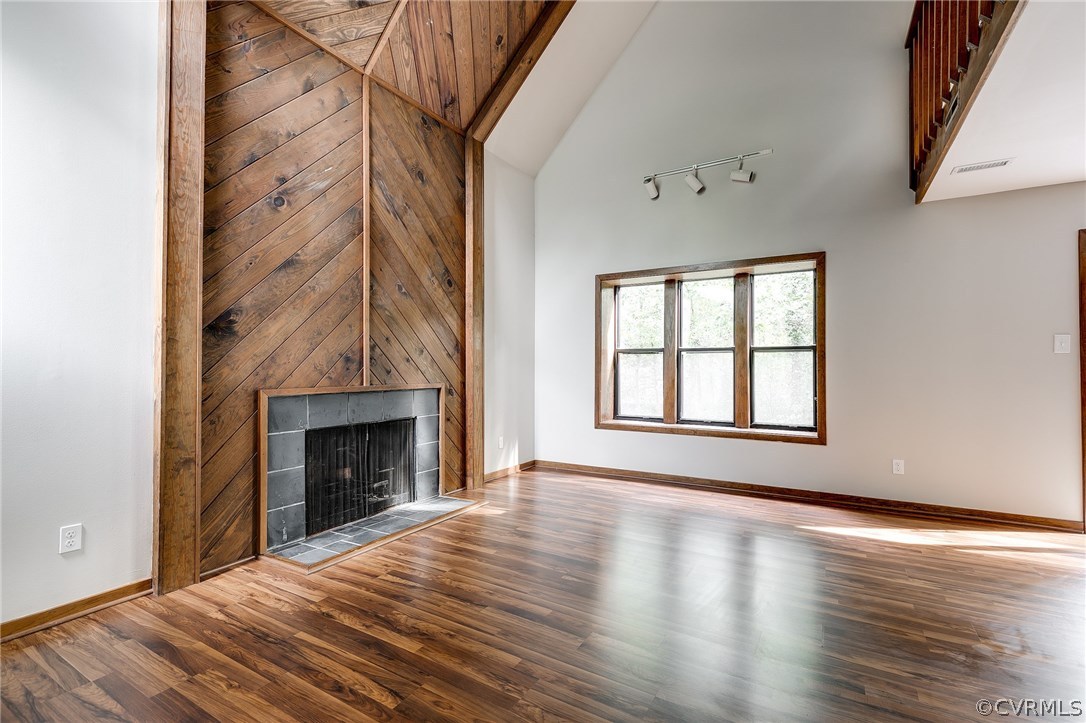 641 Greencastle Road Chesterfield, VA 23236 - Photo 4 of 27 Gallery Image 4
