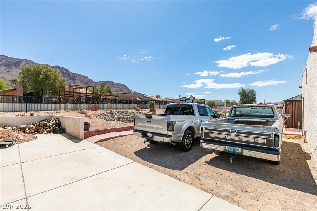 892 North Hollywood Boulevard Las Vegas, NV 89110 - Photo 62 of 81 This desert landscape features a mountain backdrop and ample space for outdoor pursuits.
