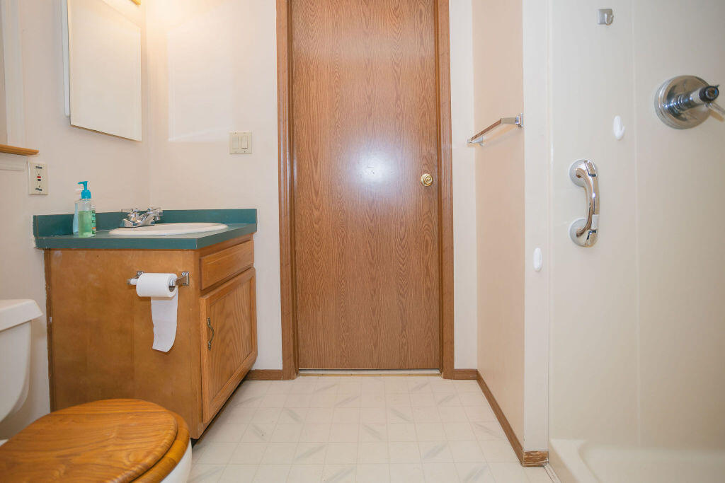 614 Fairbanks Road Farmington, ME 04938 - Photo 14 of 39 taylor-kaminsky-photo-23