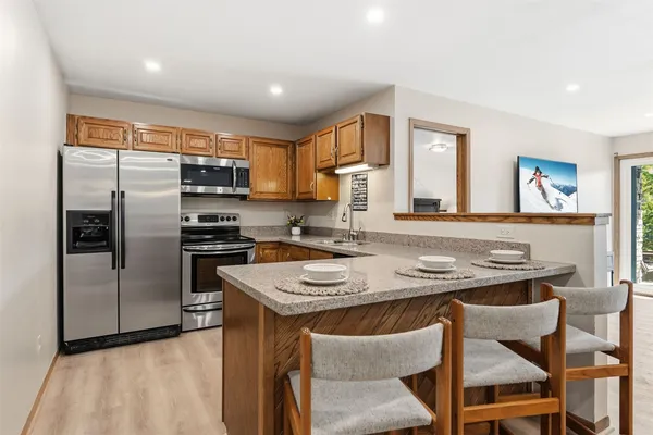 $450,000 | 89100 Ryan Gulch Road, Unit 104, Silverthorne, CO 80498