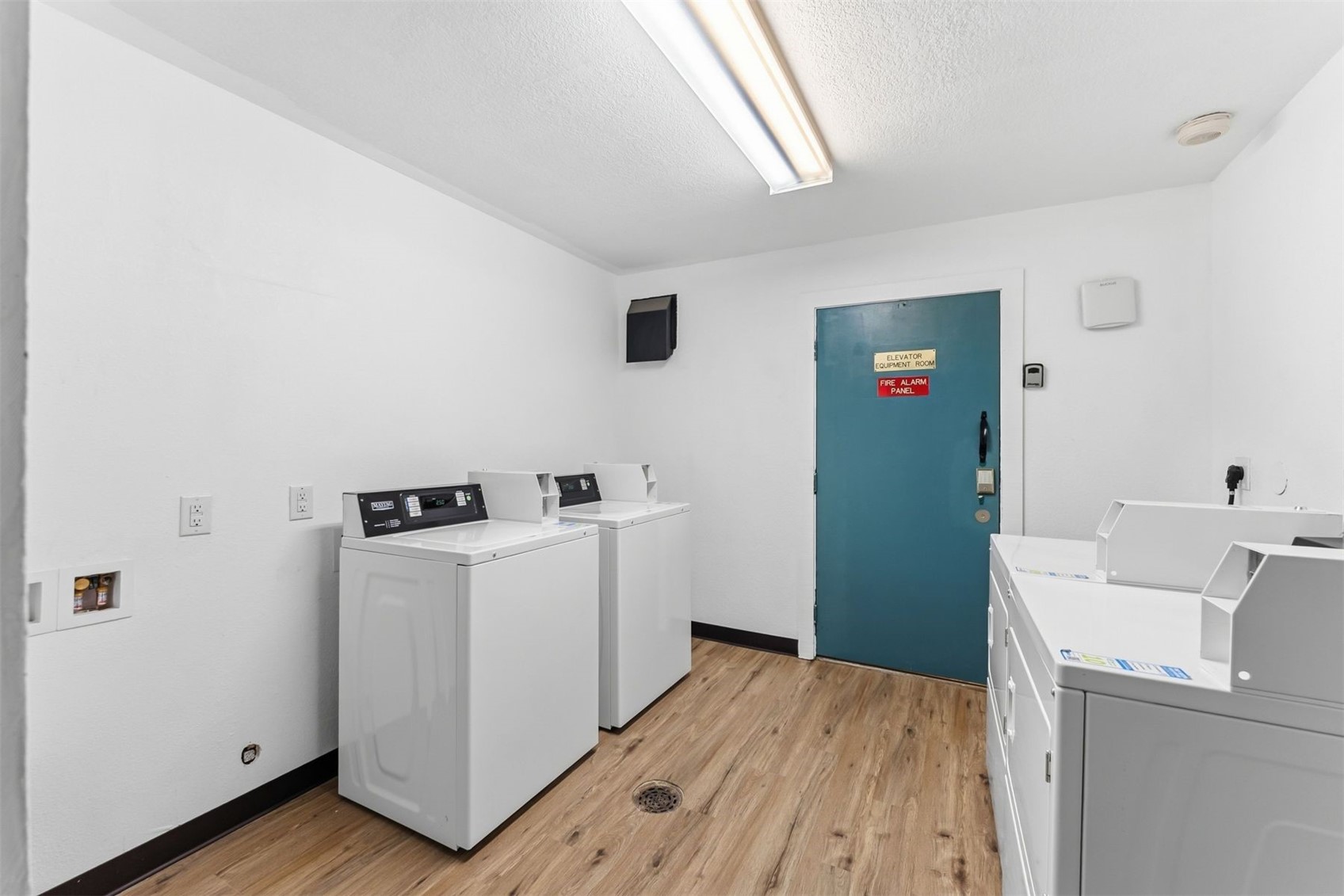 89100 Ryan Gulch Road, Unit 104 Silverthorne, CO 80498 - Photo 27 of 33 Common Laundry