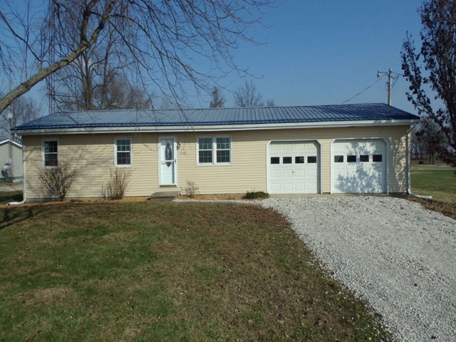 3444 South Field Road Vincennes, IN 47591 - Photo 1 of 25 Gallery Image 1