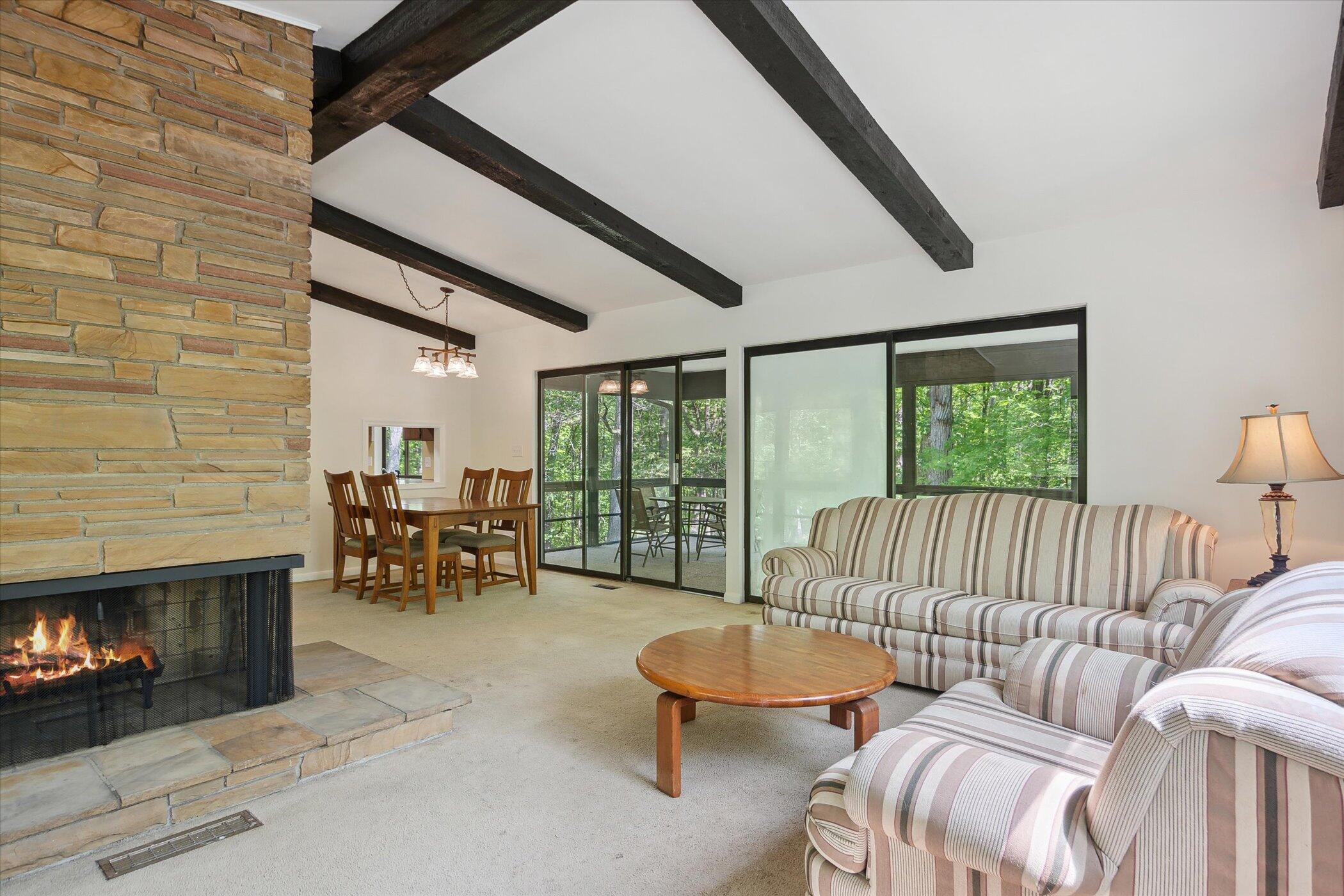 3040 East Schafer Road Howell, MI 48843 - Photo 13 of 41 14-3040-E-Schafer-Rd-WindowStill-28
