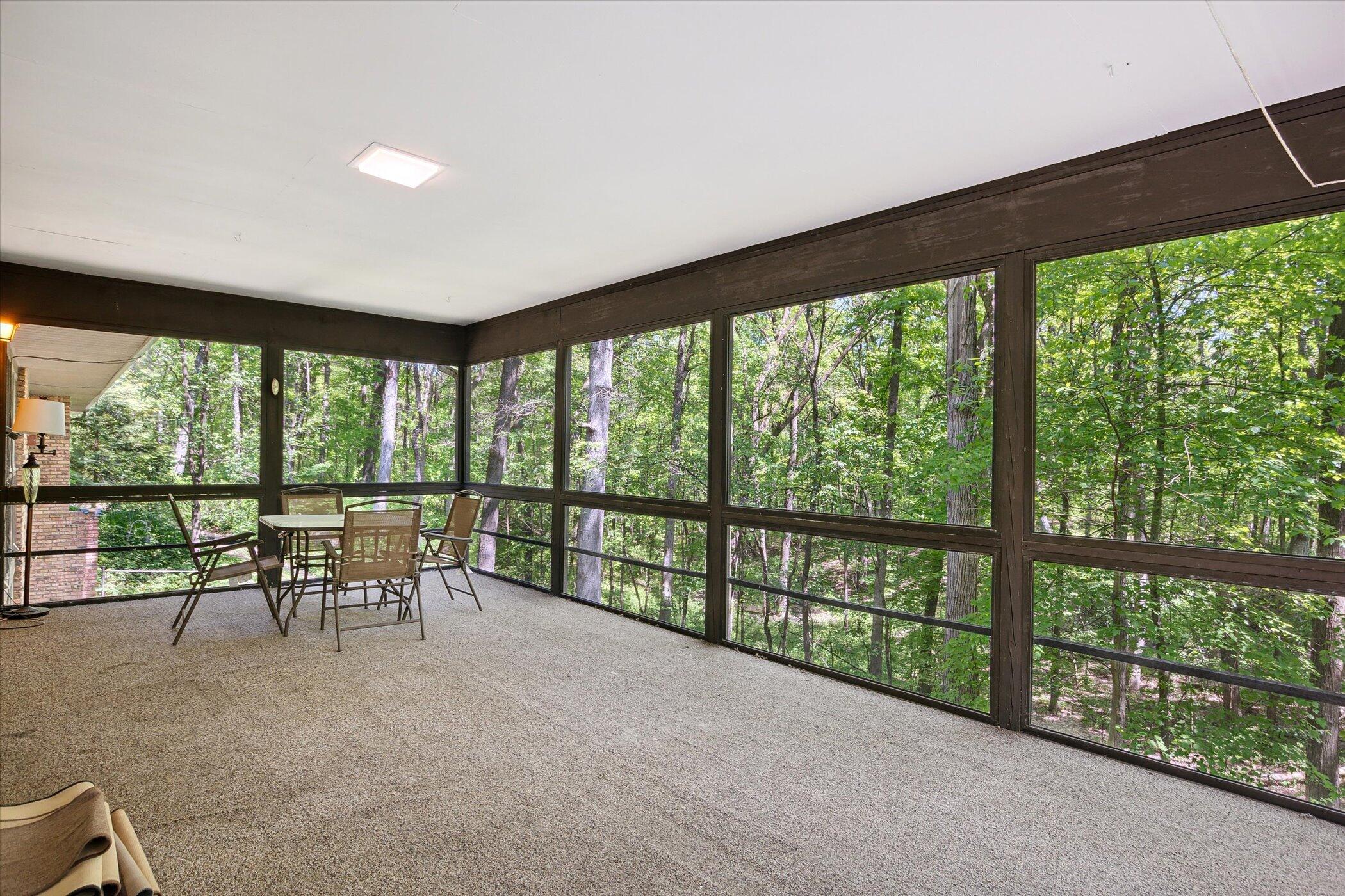 3040 East Schafer Road Howell, MI 48843 - Photo 16 of 41 16-3040-E-Schafer-Rd-WindowStill-25