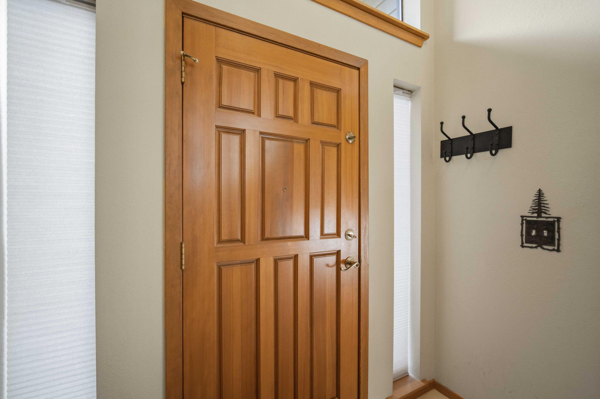17682 Bittern Lane, Unit 31 Sunriver, OR 97707 - Photo 6 of 44 a view of a front door