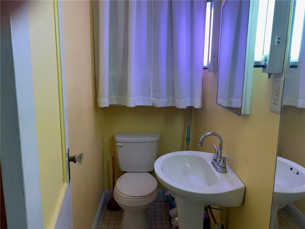 1925 Lindberg Road Anderson, IN 46012 - Photo 19 of 25