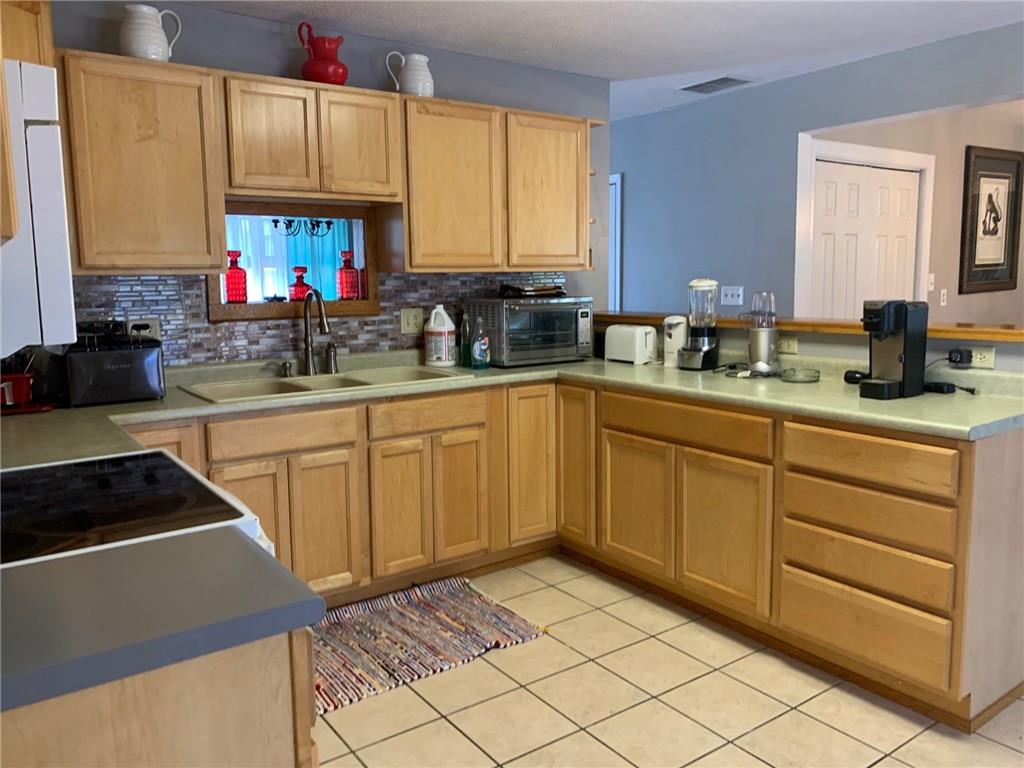 1925 Lindberg Road Anderson, IN 46012 - Photo 20 of 25