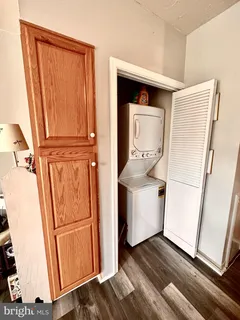 $1,650 | 3793 Cresson Street, Unit 2, Philadelphia, PA 19127