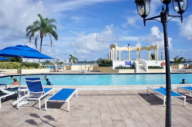 $455,000 | 7601 East Treasure Drive, Unit 1406, North Bay Village, FL 33141