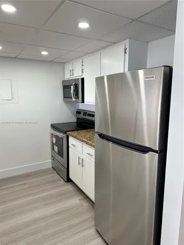 $455,000 | 7601 East Treasure Drive, Unit 1406, North Bay Village, FL 33141