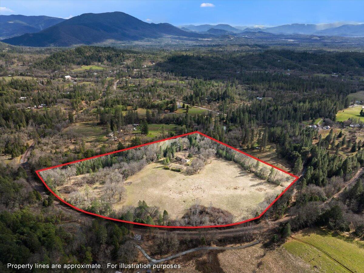 6526 Tunnel Loop Road Grants Pass, OR 97526 - Photo 51 of 54 56-DJI_0923 - LINES