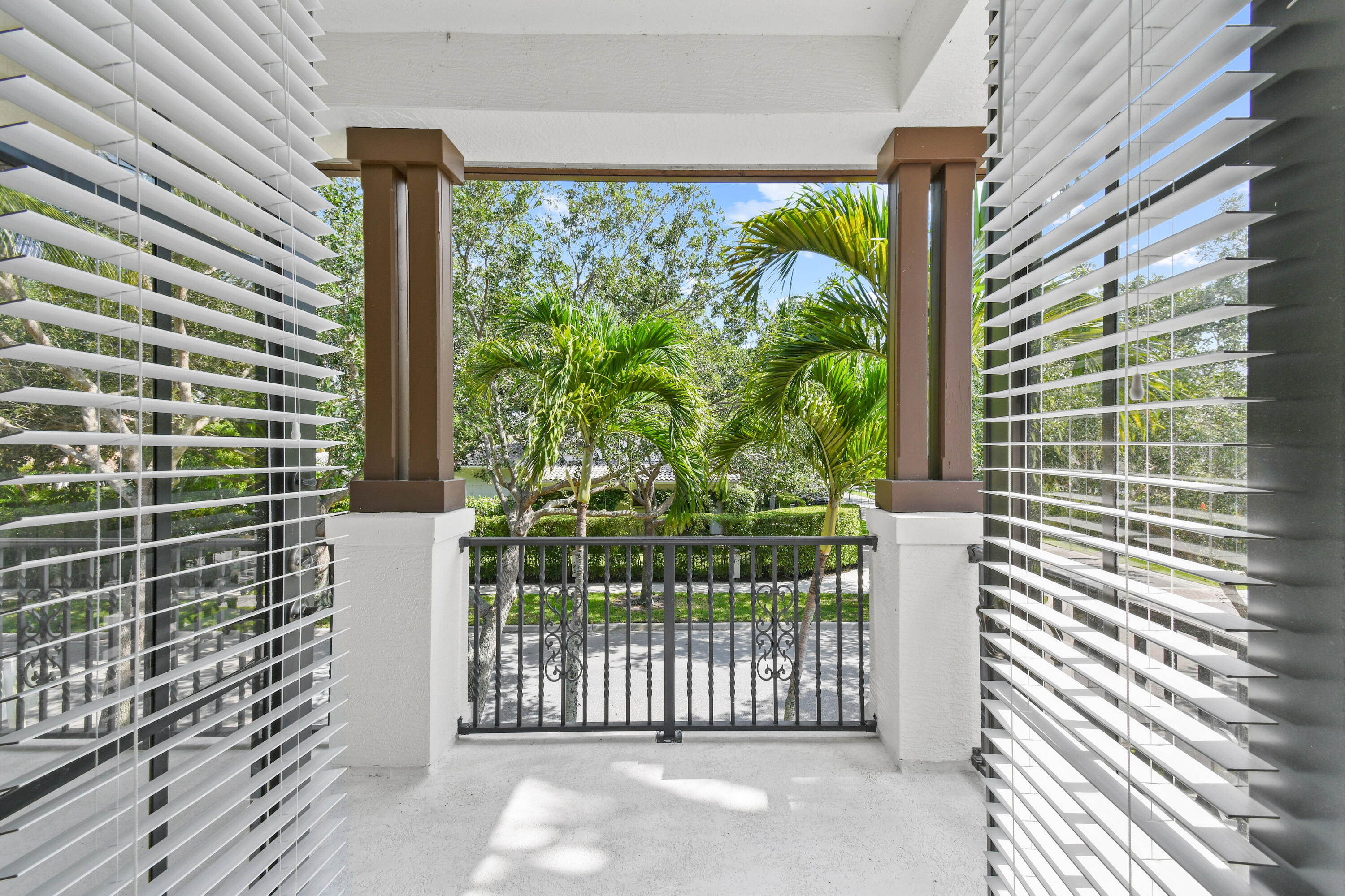 140 Segovia Way Jupiter, FL 33458 - Photo 32 of 62 140SegoviaWay_59